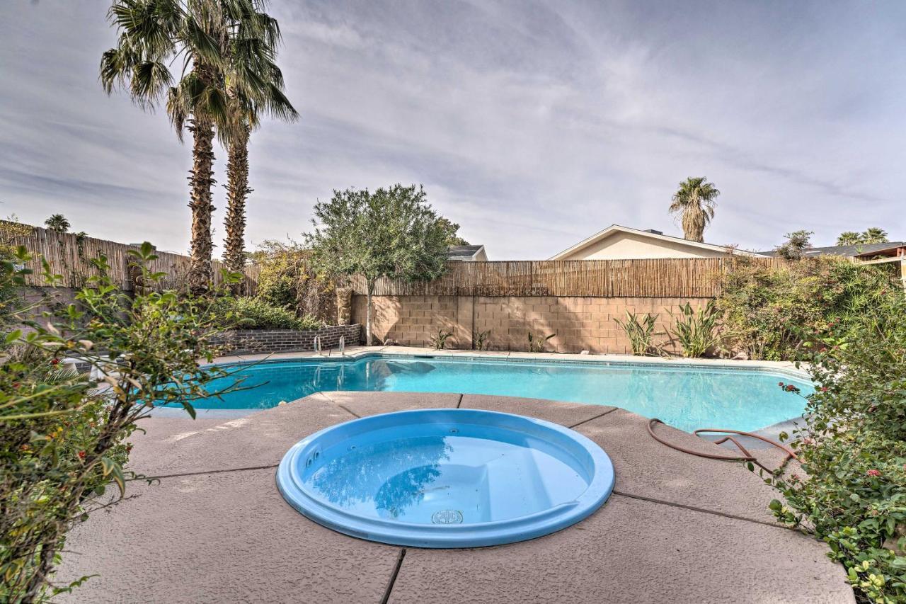 Vegas Oasis Home With Pool And Spa 7 Miles To Strip Лас-Вегас Экстерьер фото